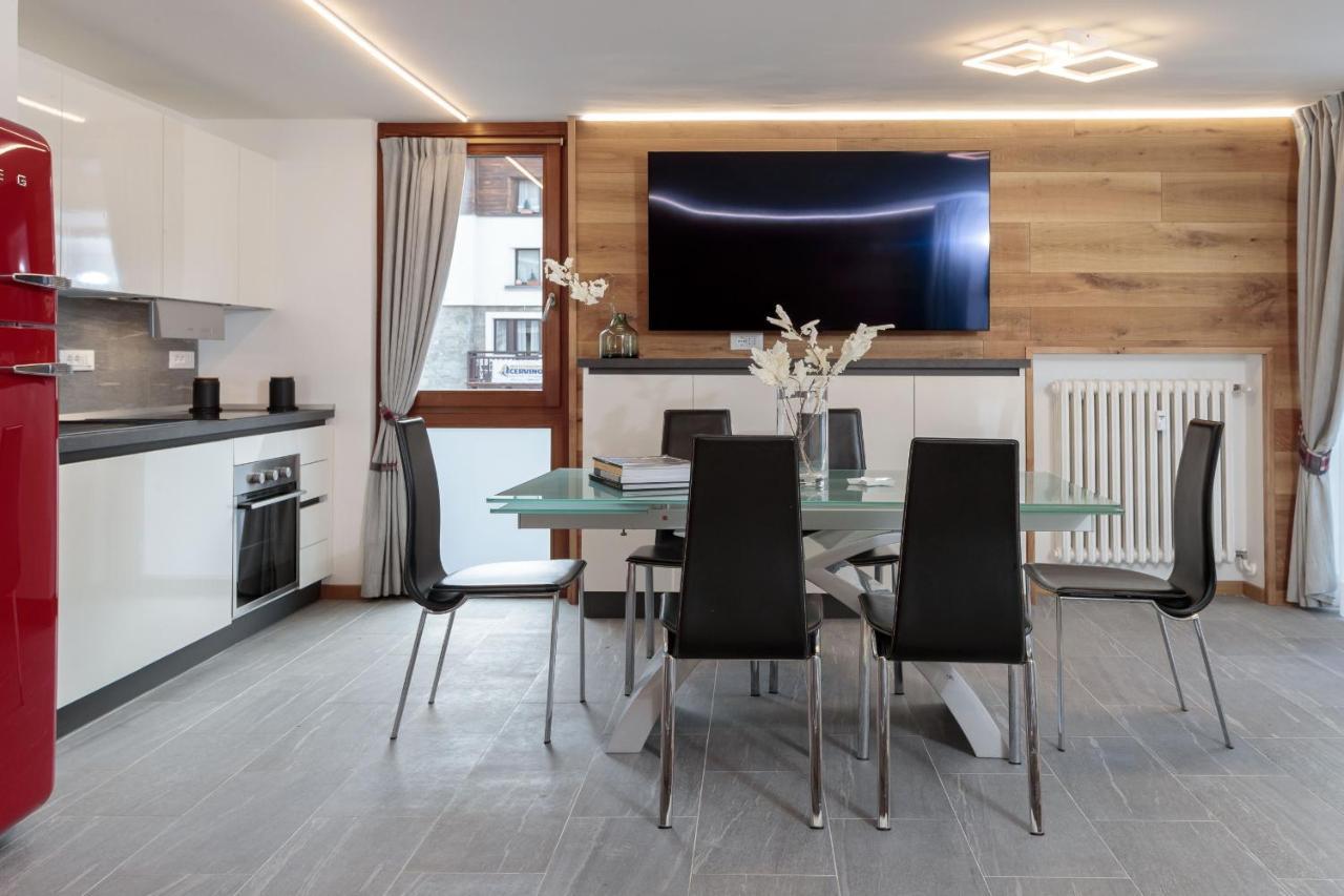 Hellochalet - The One - Garage, Bootdryer, Home Theatre With Subwoofer, Netflix, Hydromassage Turkish Bath Breuil-Cervinia Luaran gambar