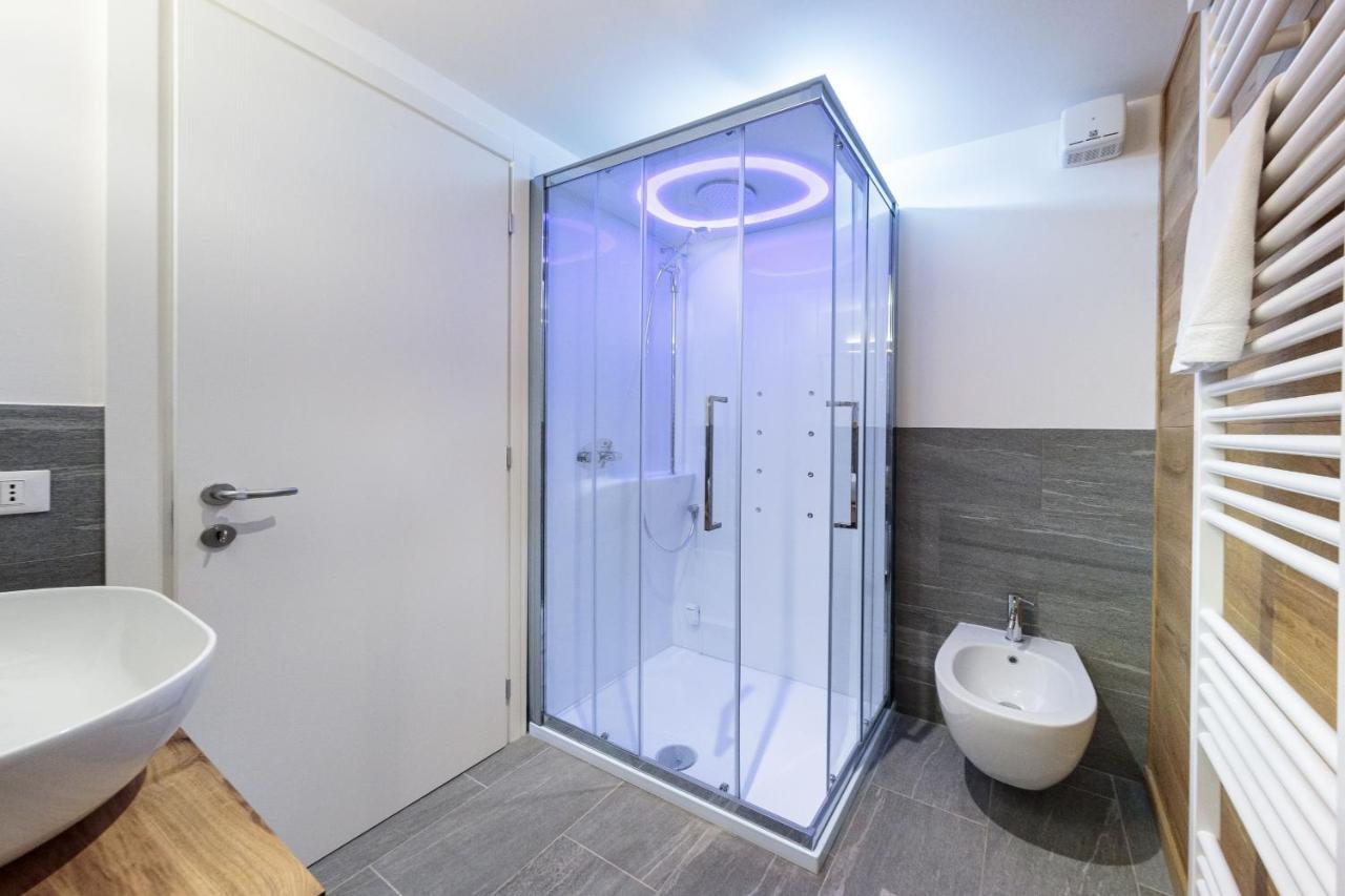 Hellochalet - The One - Garage, Bootdryer, Home Theatre With Subwoofer, Netflix, Hydromassage Turkish Bath Breuil-Cervinia Luaran gambar