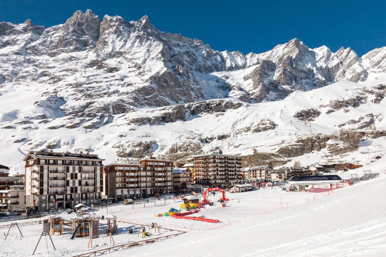 Hellochalet - The One - Garage, Bootdryer, Home Theatre With Subwoofer, Netflix, Hydromassage Turkish Bath Breuil-Cervinia Luaran gambar