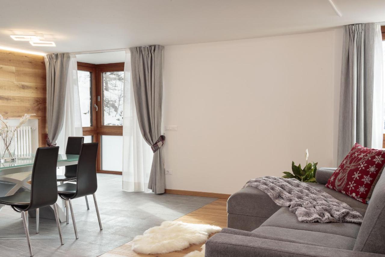 Hellochalet - The One - Garage, Bootdryer, Home Theatre With Subwoofer, Netflix, Hydromassage Turkish Bath Breuil-Cervinia Luaran gambar